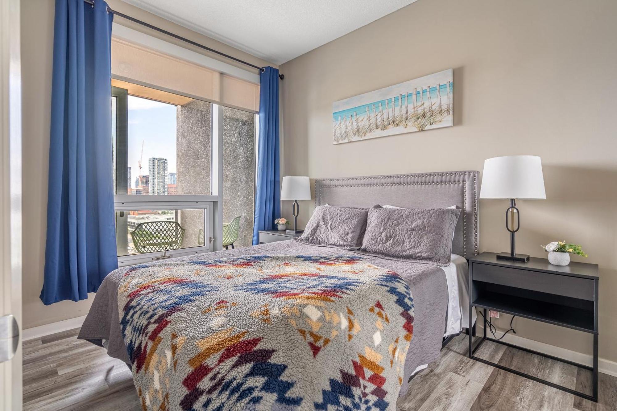City Centre Retreat - 1Br Condo With Desk YYC Exteriér fotografie