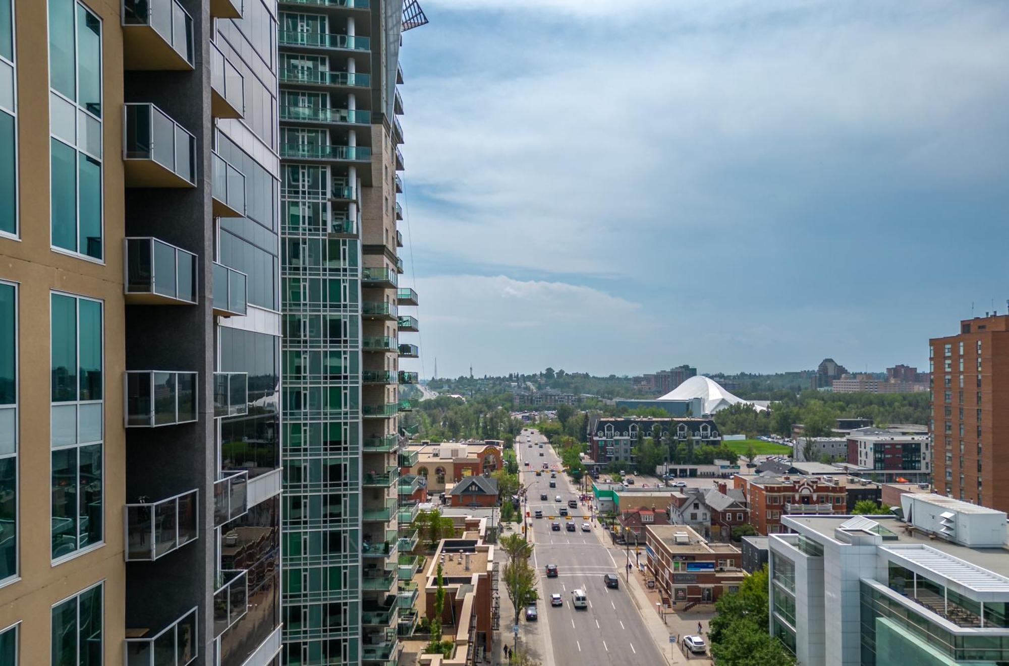 City Centre Retreat - 1Br Condo With Desk YYC Exteriér fotografie